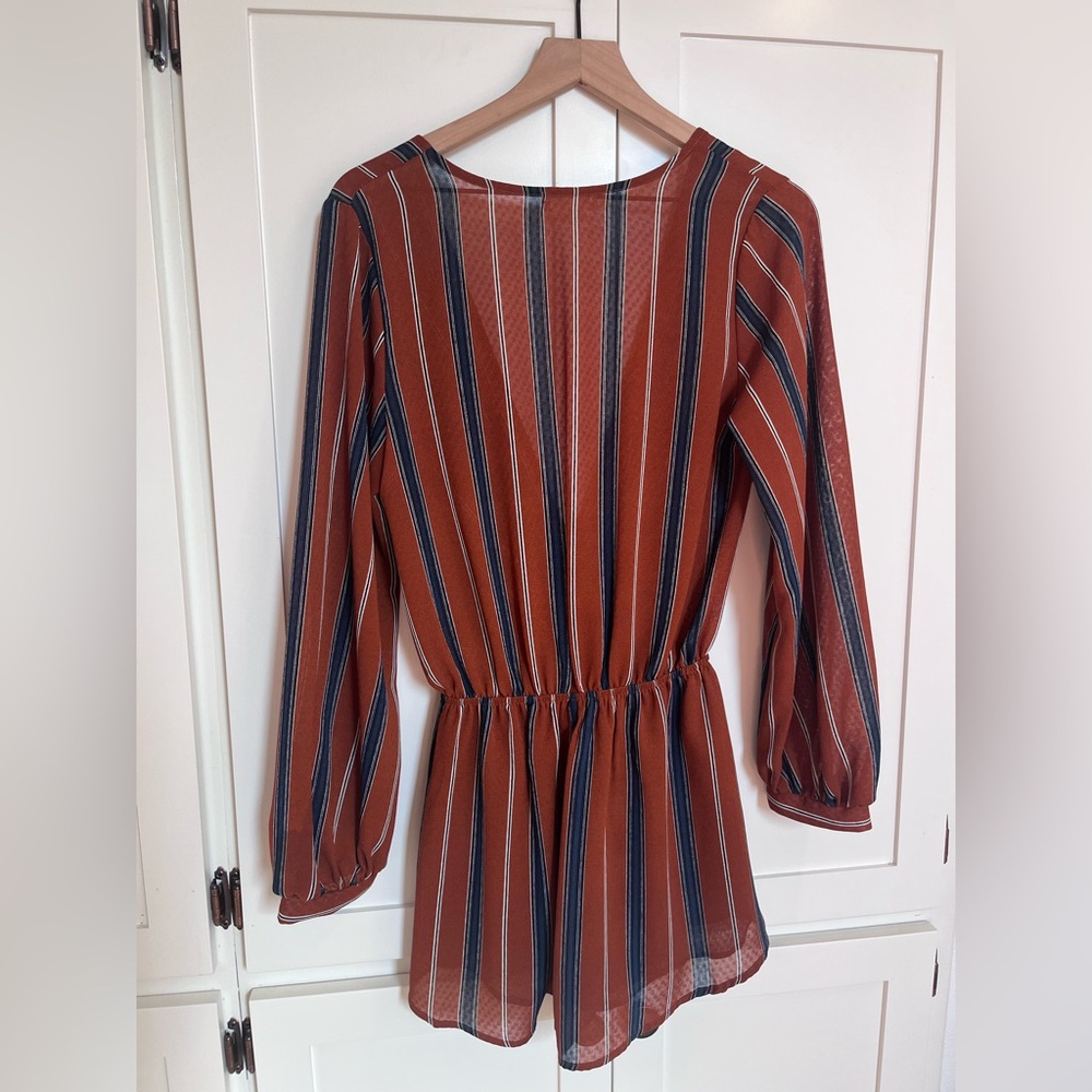 Vestique long sleeve romper - Picture 3 of 3